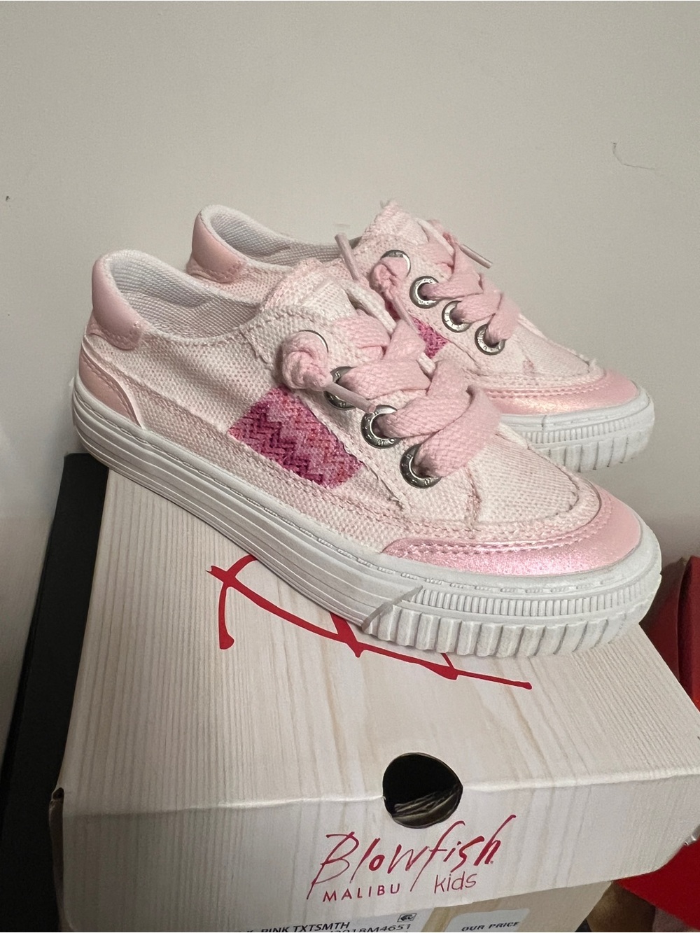 Girls Size 11 Blowfish Pink Low-Top Sneakers